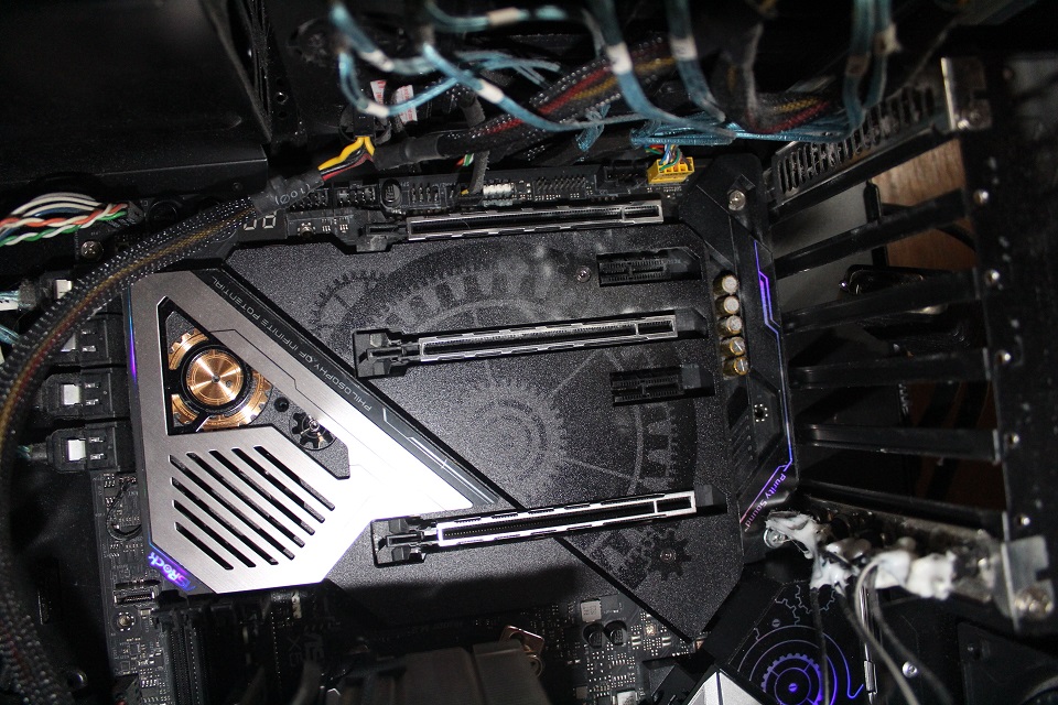 the heatsink on the motherboard that covers the NVMEs and the north bridge